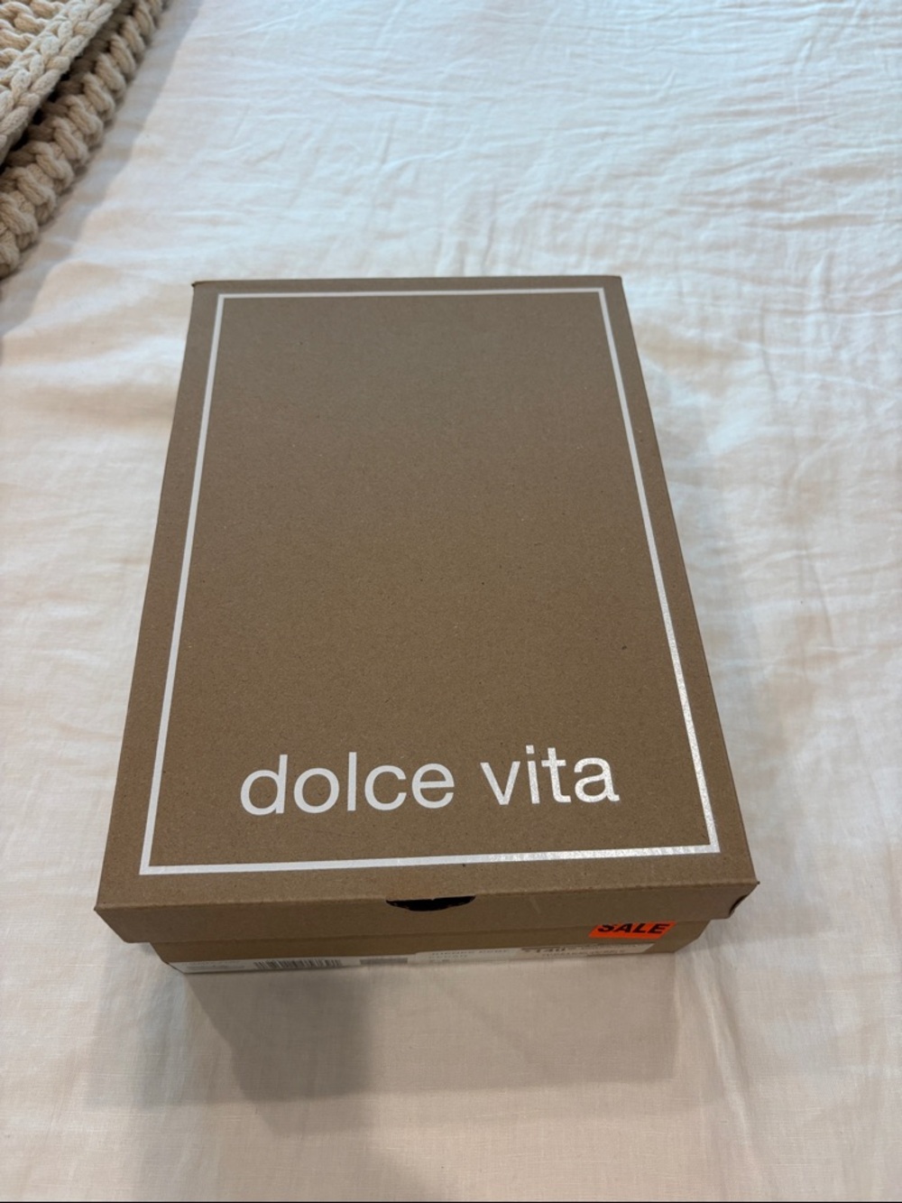 Dolce Vita Brown suede shoe 
Brand new in box